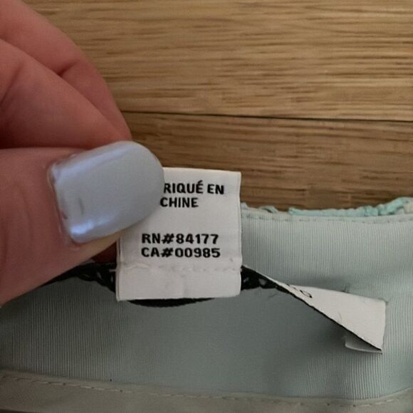 Diane von Furstenberg "Clyde" Lace Mini Skirt Sz 8 - Picture 5 of 8